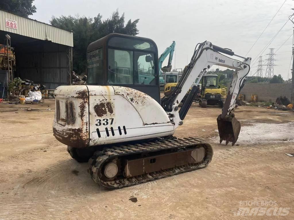 Bobcat 337 Mini Escavadoras <7t