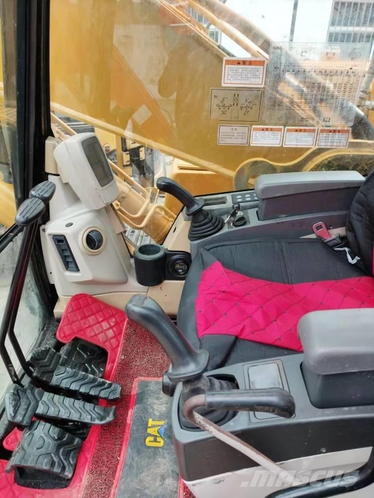 CAT 325 C Escavadoras de rastos