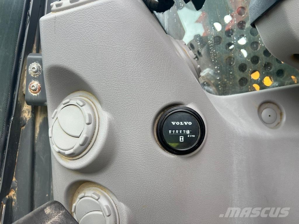 Volvo EC 380 EL HR Escavadoras de demolição