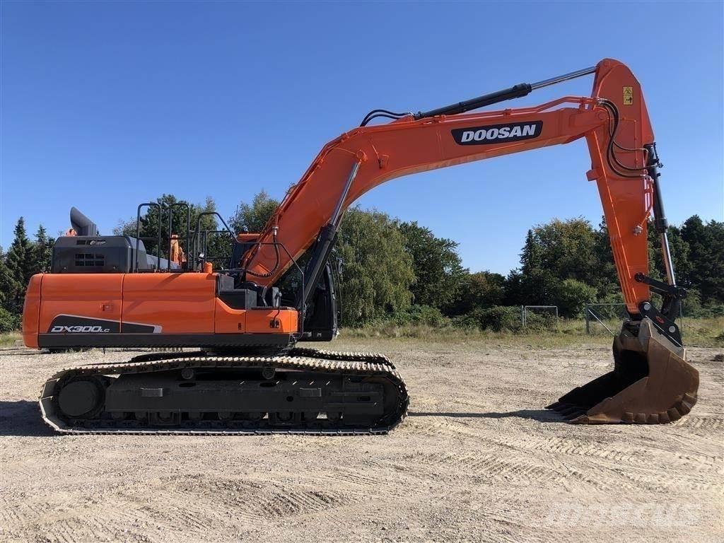 Doosan dx300 Escavadoras de rastos