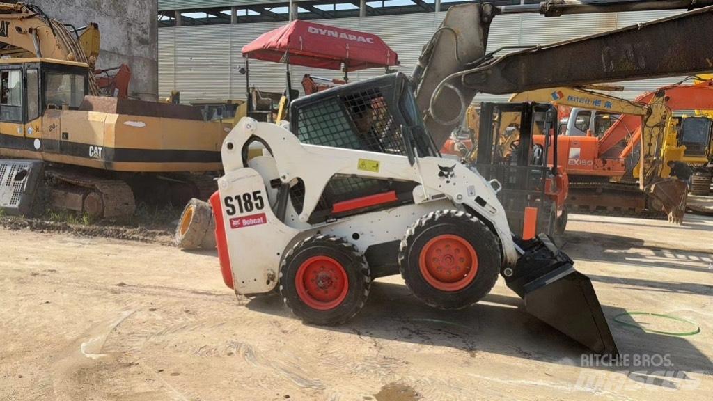 Bobcat S 185 Carregadoras de direcção deslizante