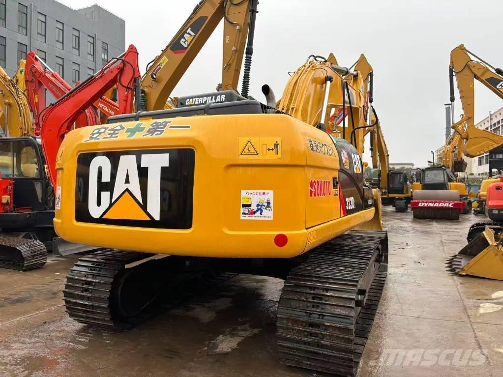 CAT 323 D Escavadoras de rastos