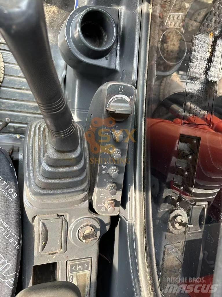 Hitachi EX 200 Escavadoras de rastos