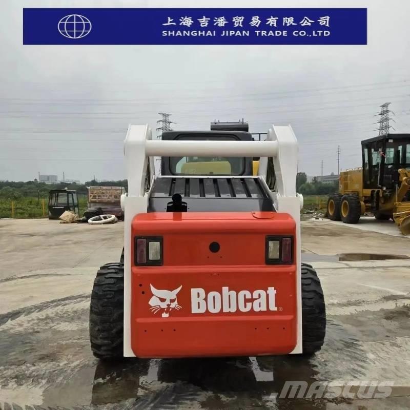 Bobcat S 330 Carregadoras de direcção deslizante