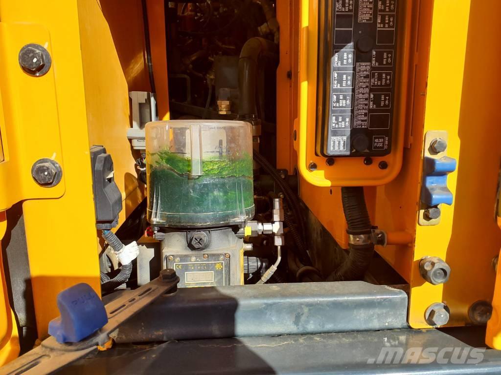 Hyundai HX260NL Escavadoras de rastos