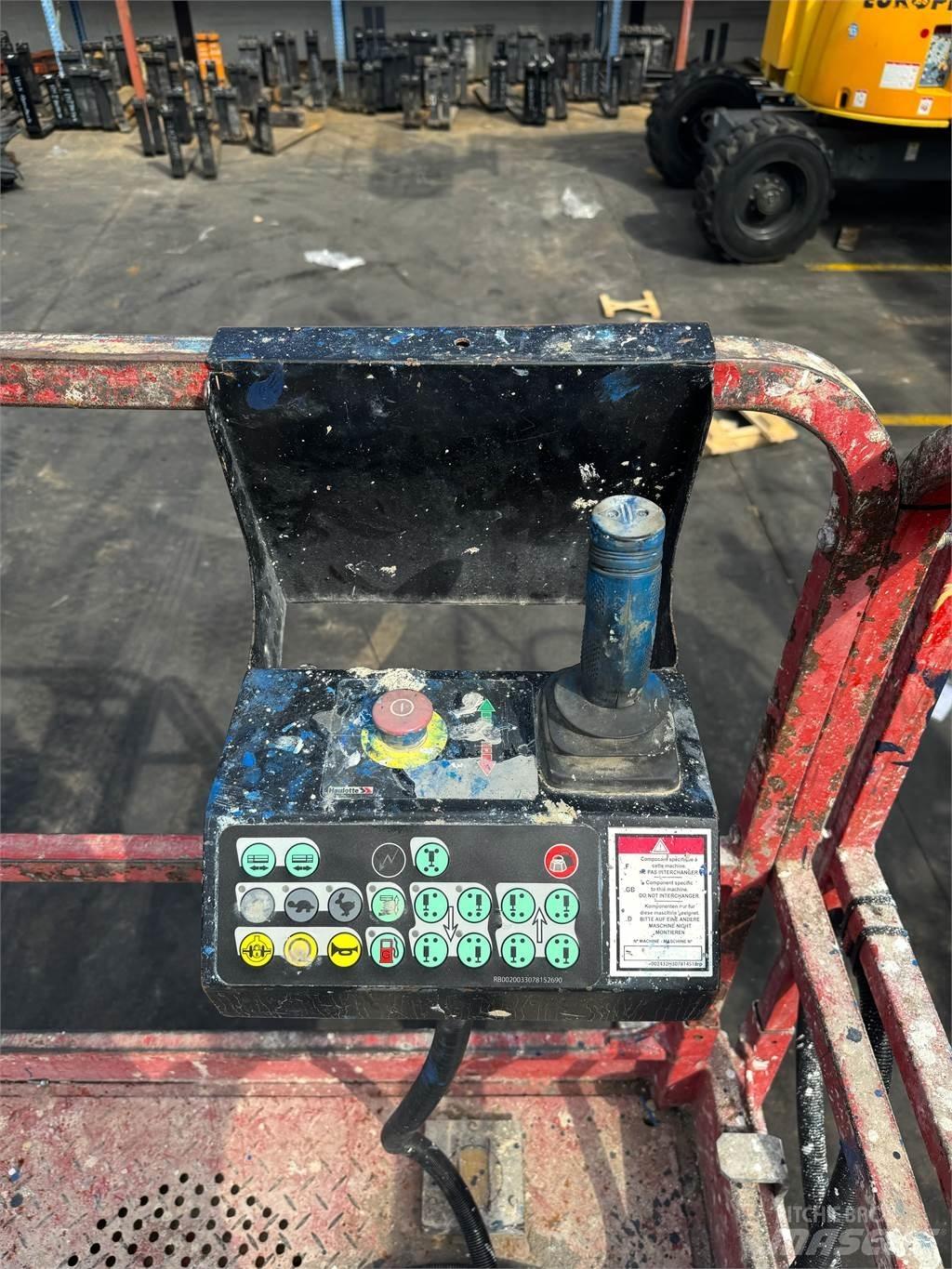 Haulotte C12DX Elevadores de tesoura