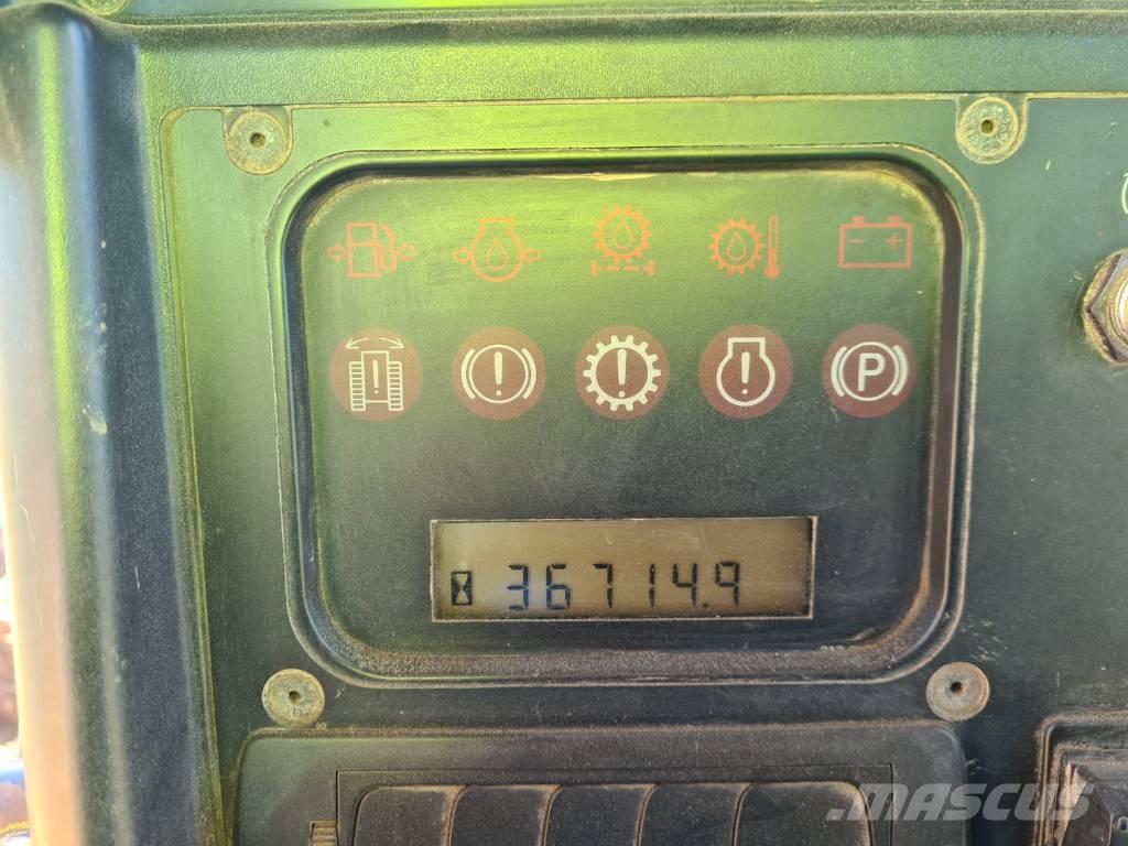 CAT D 6 N XL Dozers - Tratores rastos