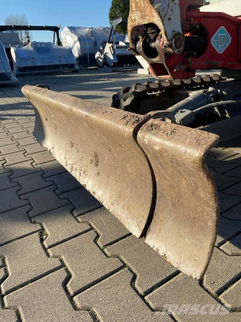 Takeuchi TB216 V4 Mini Escavadoras <7t