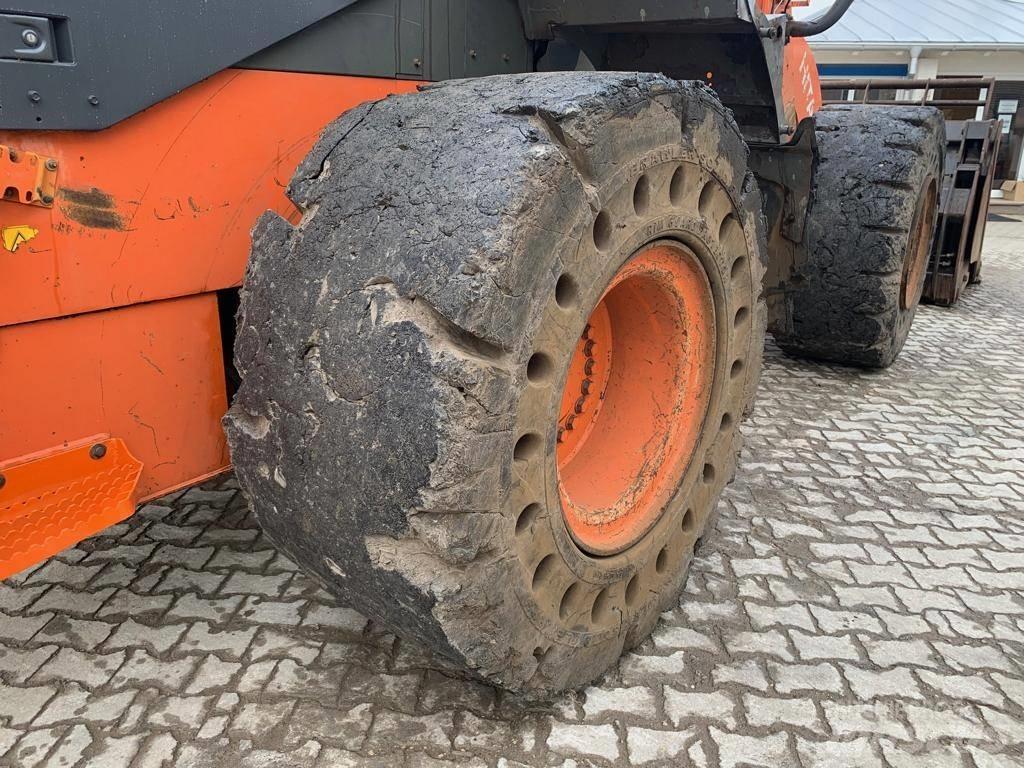 Hitachi ZW 310 Pás carregadoras de rodas