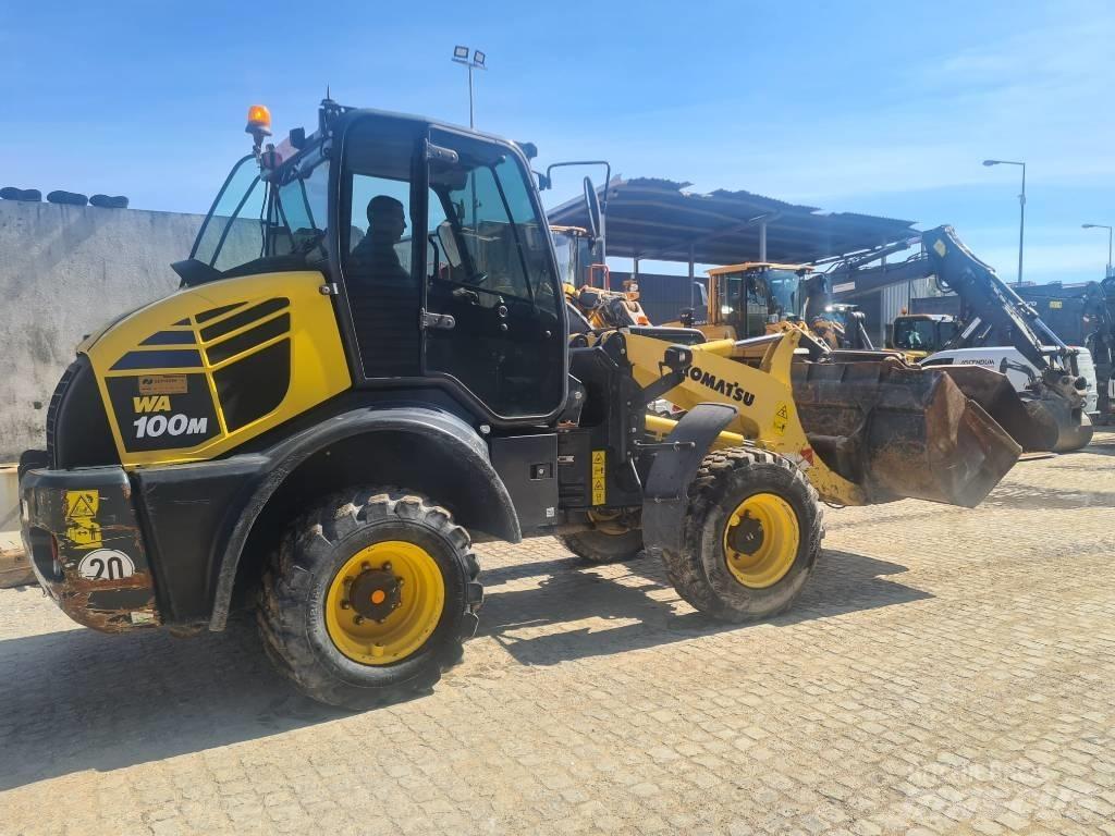 Komatsu WA 100 M Pás carregadoras de rodas