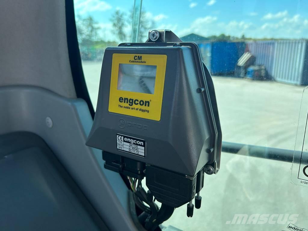 Doosan DX 140 W-5 Escavadoras de rodas