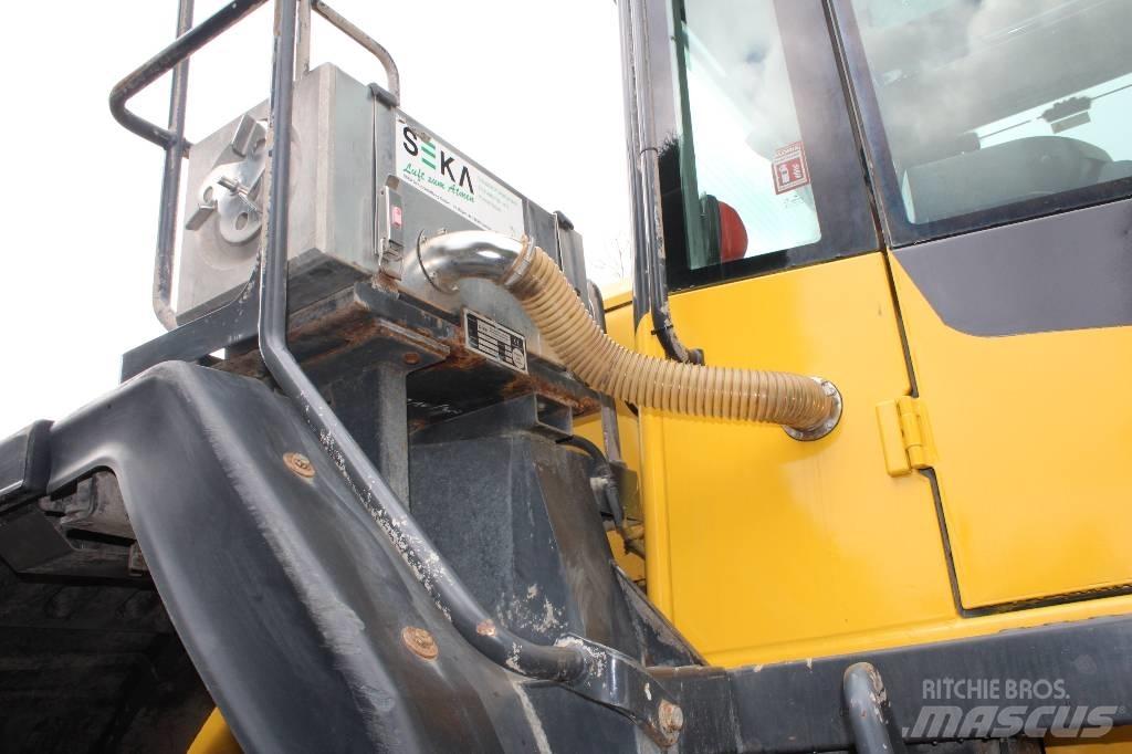 Komatsu WA 470-7 Pás carregadoras de rodas