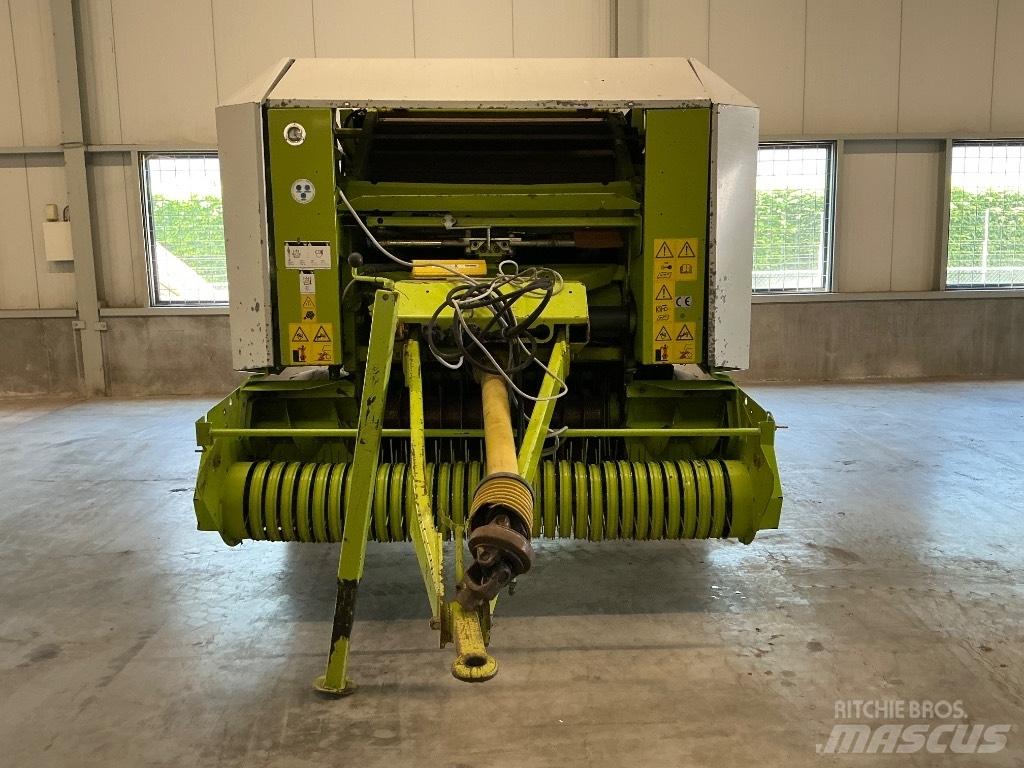 CLAAS Rollant 240 Enfardadeira de rolos