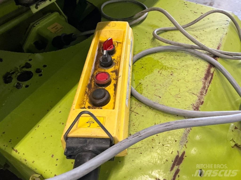 CLAAS Rollant 240 Enfardadeira de rolos