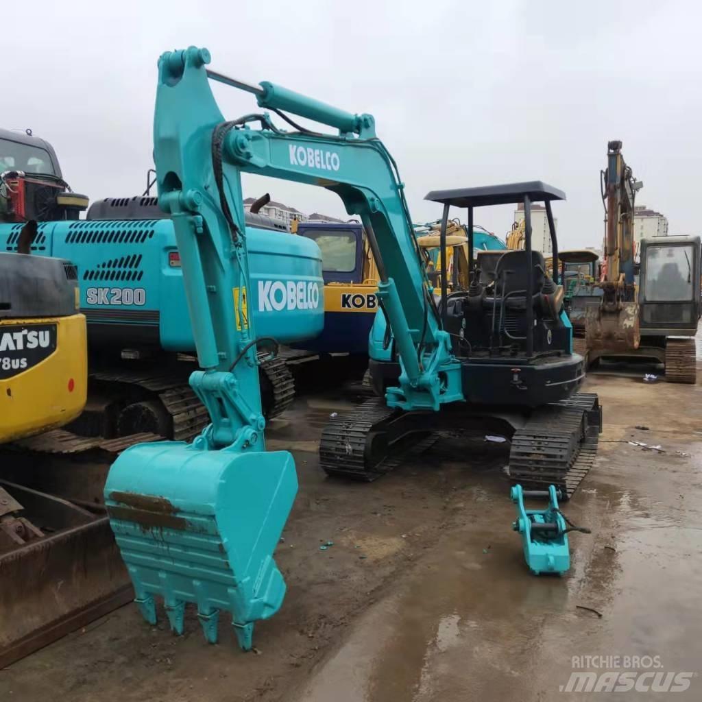 Kobelco SK45SR Mini Escavadoras <7t