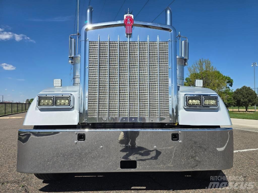 Kenworth W 900 Tractores (camiões)