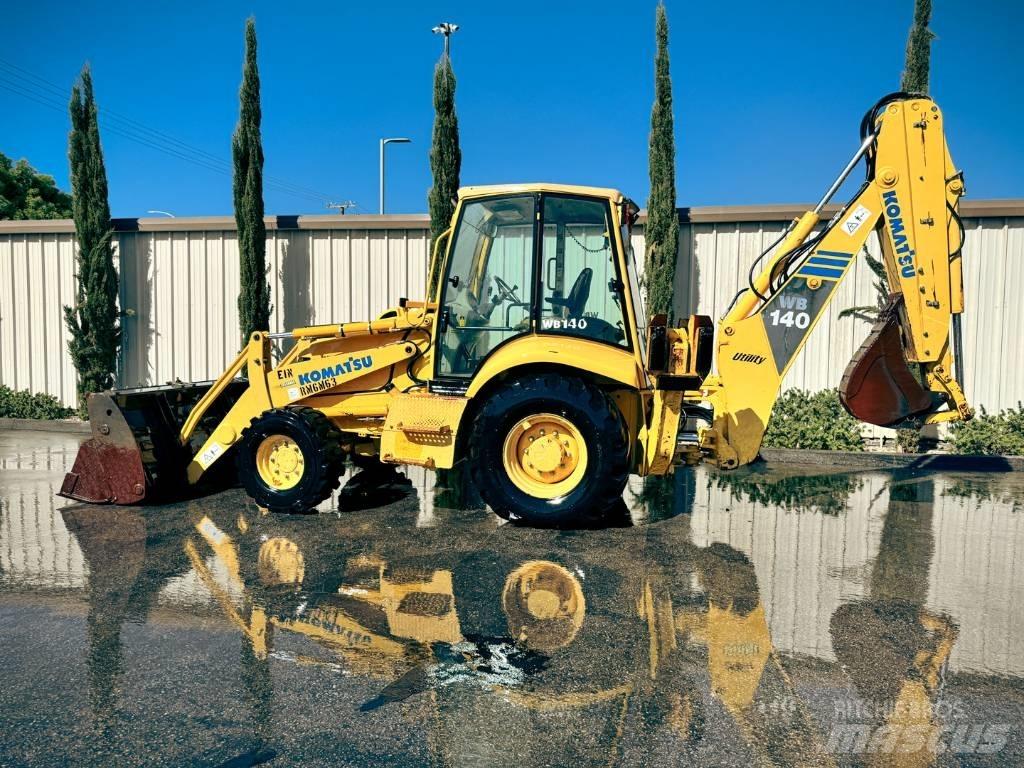 Komatsu WB 140-2N Retroescavadoras
