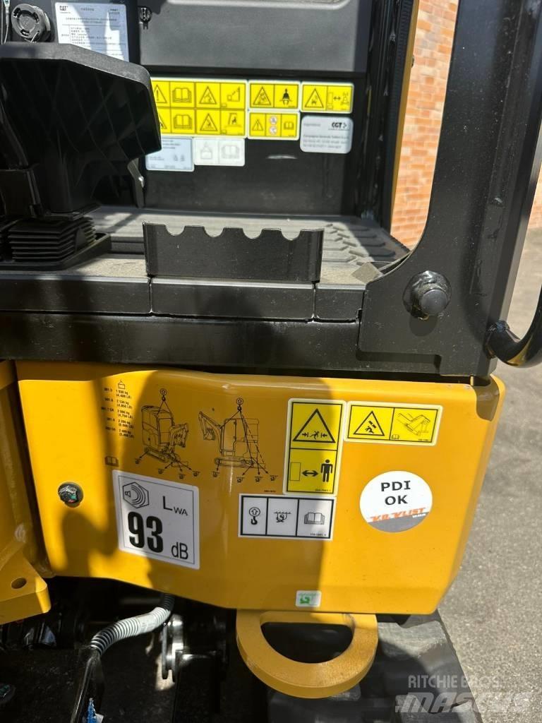 CAT 301.7 CR Escavadoras Midi 7t - 12t