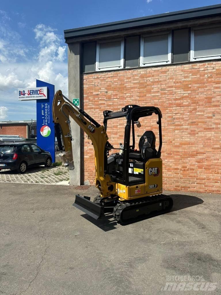 CAT 301.7 CR Escavadoras Midi 7t - 12t