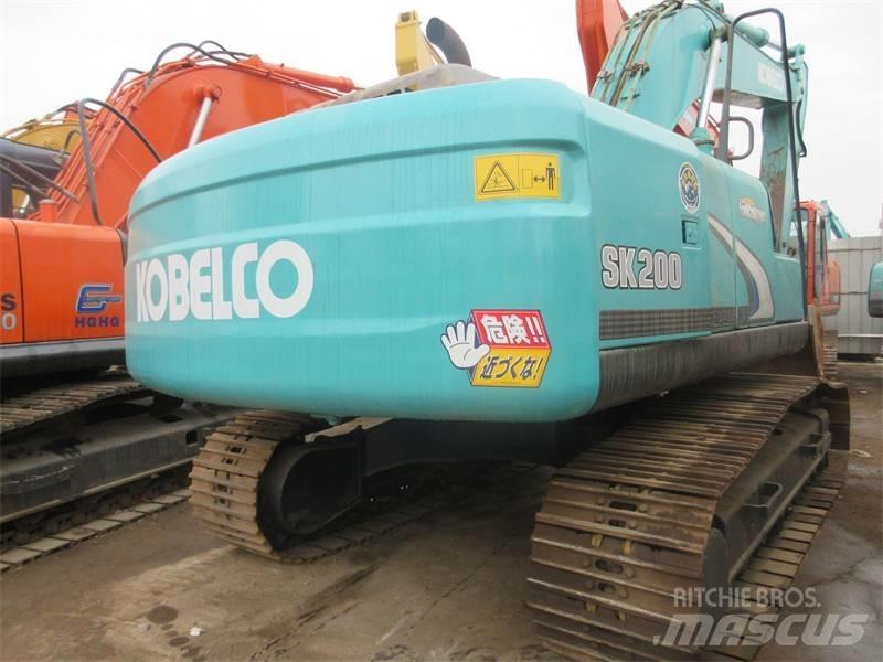 Kobelco SK200-8 Escavadoras de rastos
