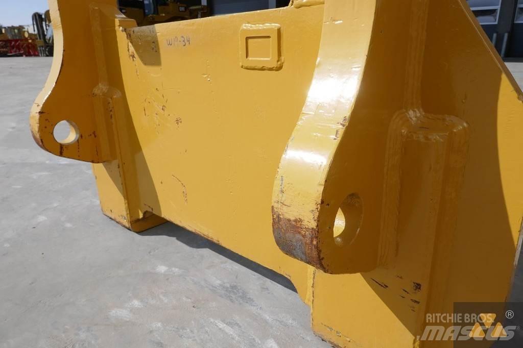 OM Forks Cat 980H Transportes - Outros
