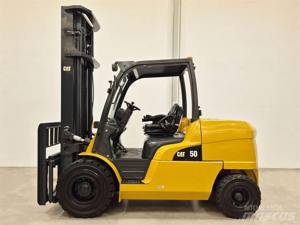 CAT DP50NB Empilhadores Diesel