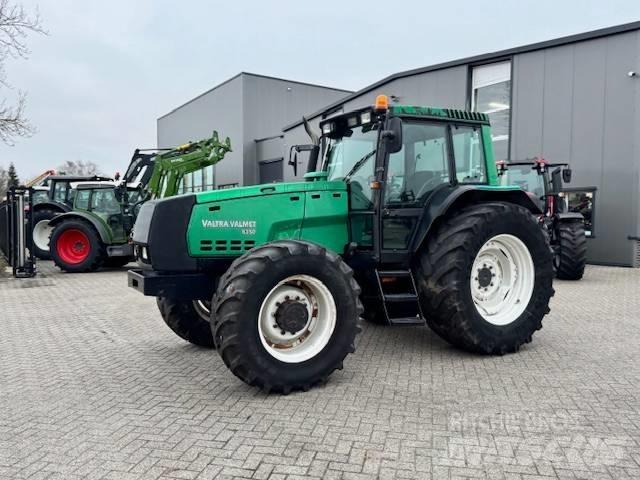 Valtra 8350 Hitech Tratores Agrícolas usados