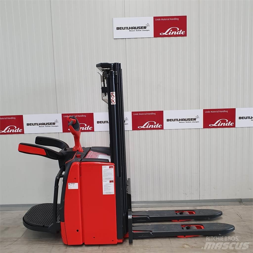 Linde L16APi Empilhador para operador externo