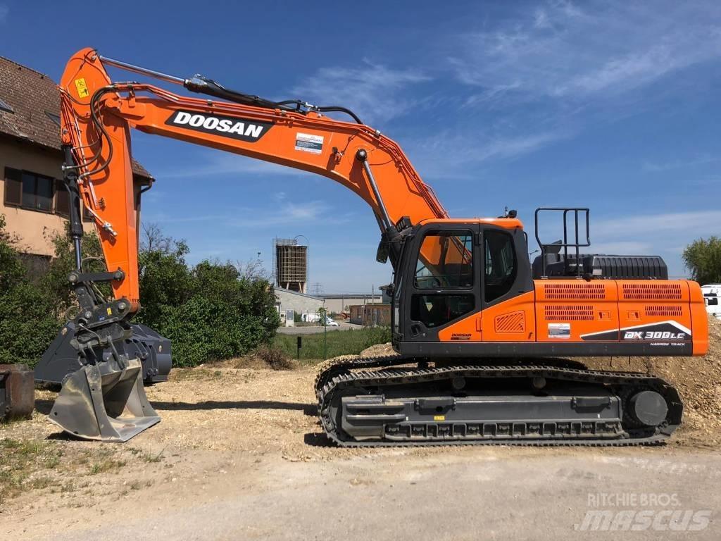 Doosan DX 300 LC-7 Escavadoras de rastos