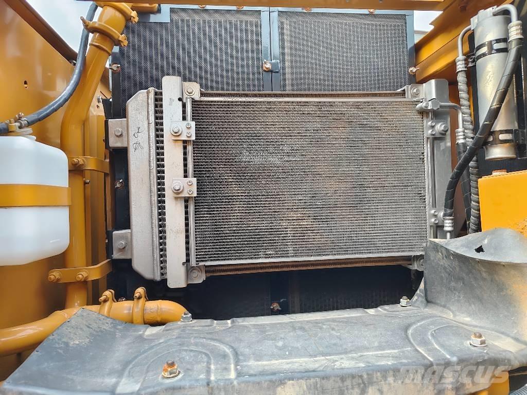 Sany SY 215 C Escavadoras de rastos