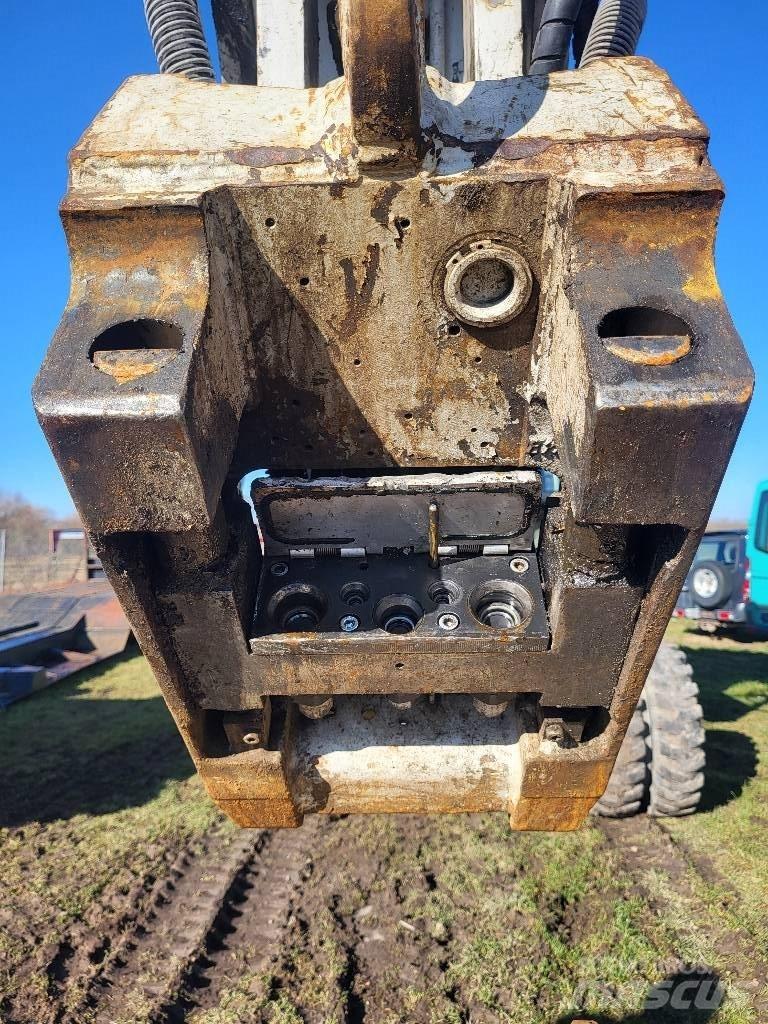 Hitachi ZX 170 W-3 Escavadoras de rodas
