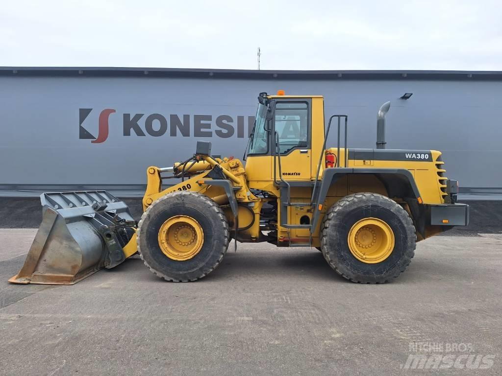 Komatsu WA 380-3A Pás carregadoras de rodas