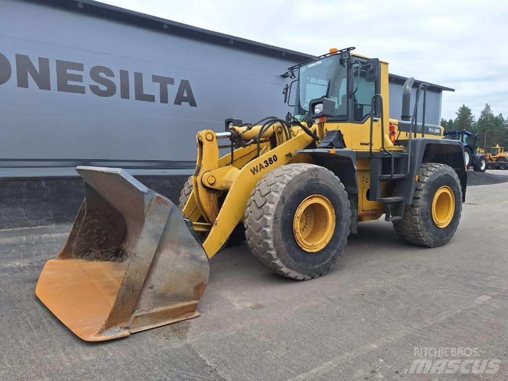 Komatsu WA 380-3A Pás carregadoras de rodas