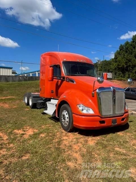 Kenworth T 680 Tractores (camiões)