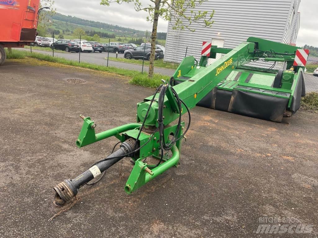 John Deere 730 Corta-Relvas montadas e arrastadas
