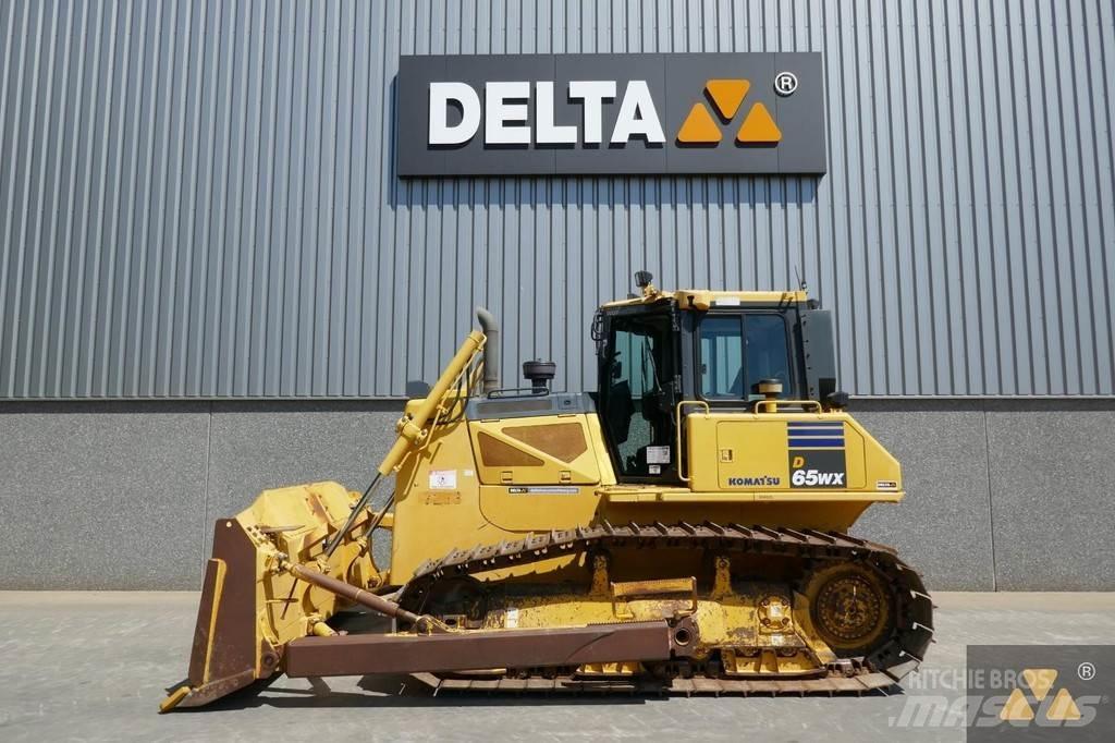 Komatsu D65WX-17 Dozers - Tratores rastos