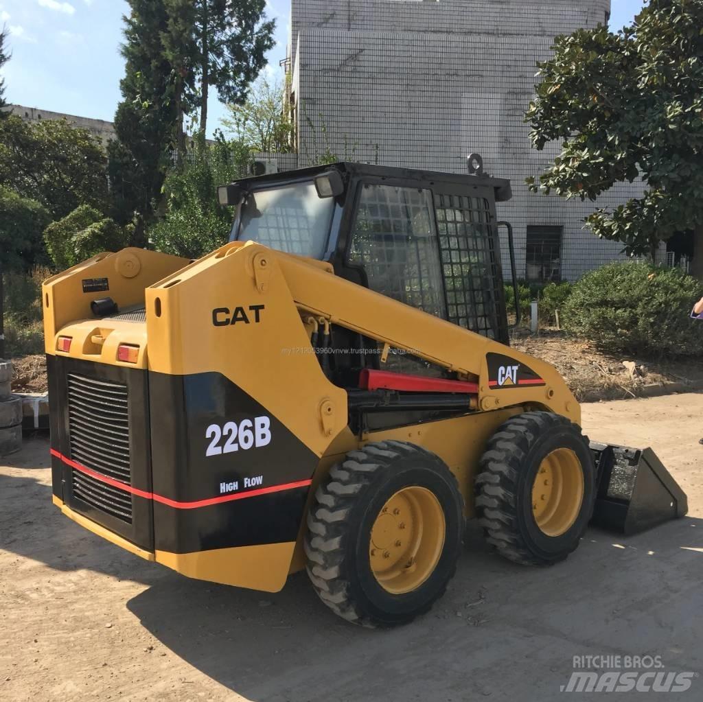 Cata-Dyne 226B Carregadoras de direcção deslizante