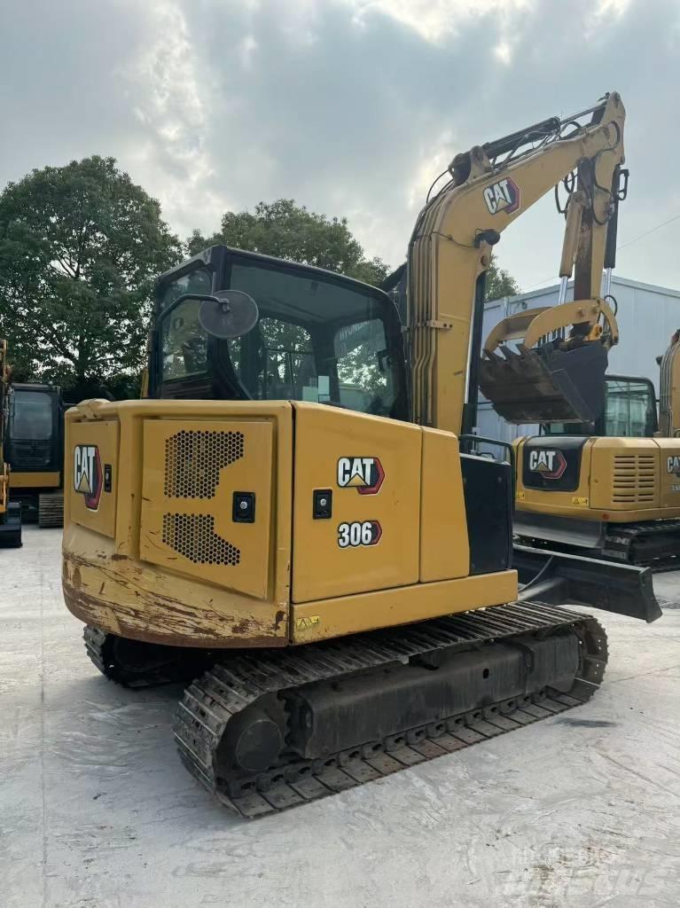 CAT 306 Mini Escavadoras <7t