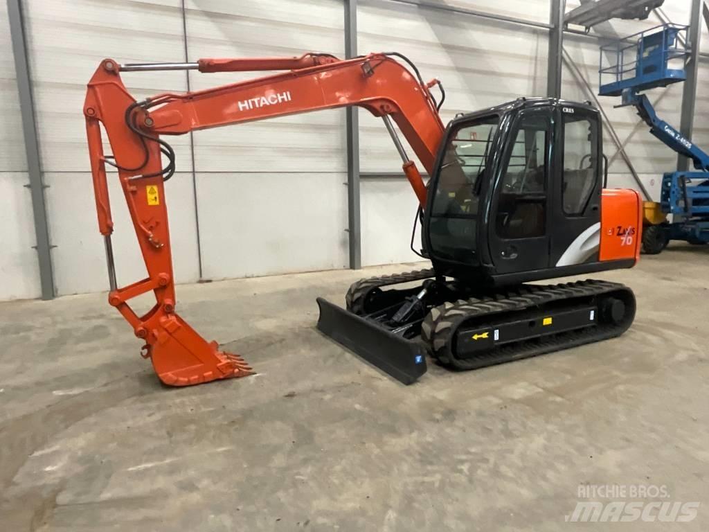 Hitachi ZX 70 Escavadoras Midi 7t - 12t