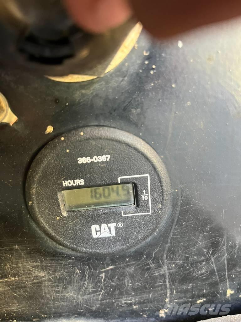 CAT 304 E 2 CR Mini Escavadoras <7t