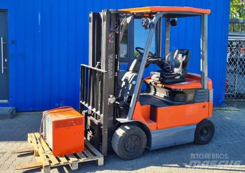 Toyota 7 FBMF 16 Empilhadores eléctricos