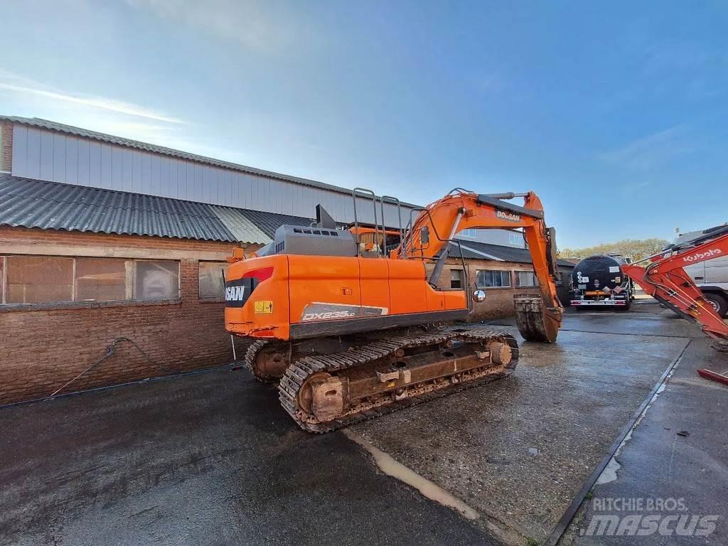 Doosan DX235lc Escavadoras de rastos
