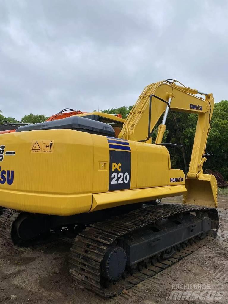 Komatsu 220 Escavadoras de rastos