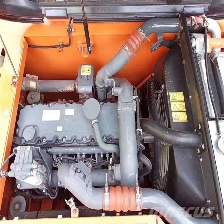 Doosan DX 225 Escavadoras de rastos