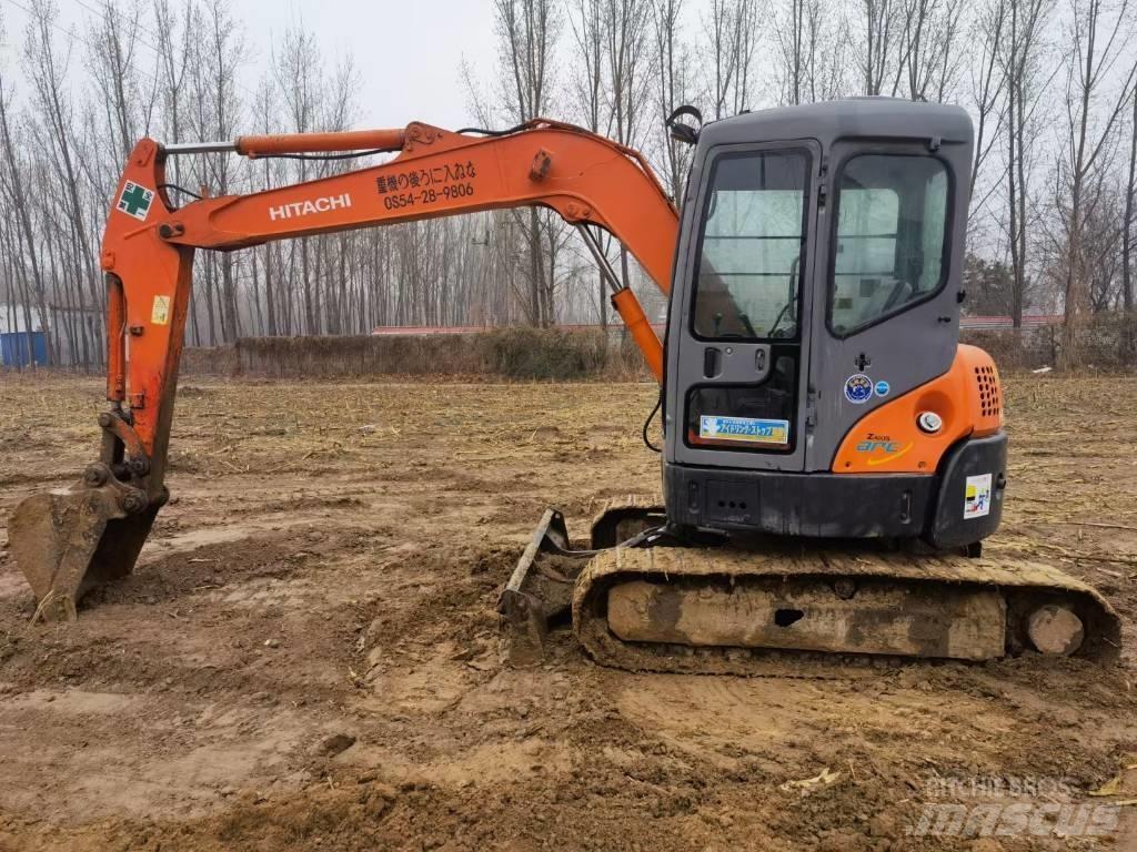 Hitachi ZX 55 Mini Escavadoras <7t
