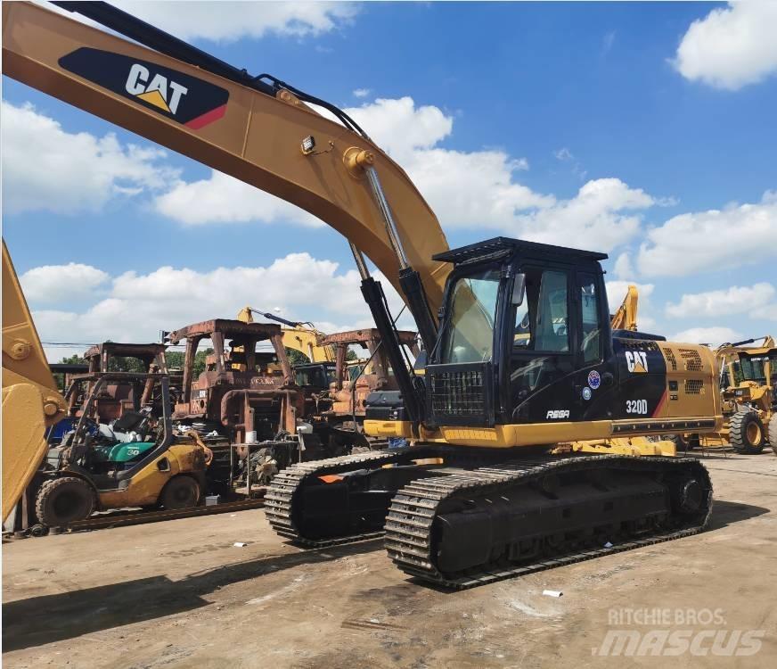 CAT 320 D Escavadoras de rastos