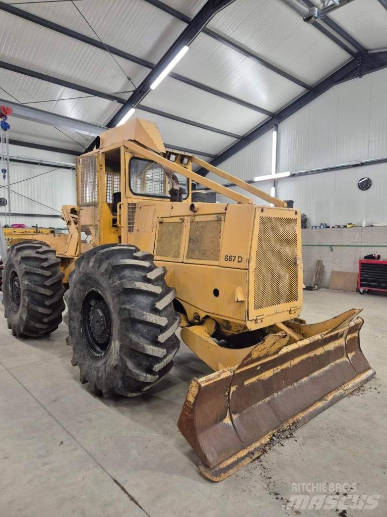 John Deere 667d Tractores florestais