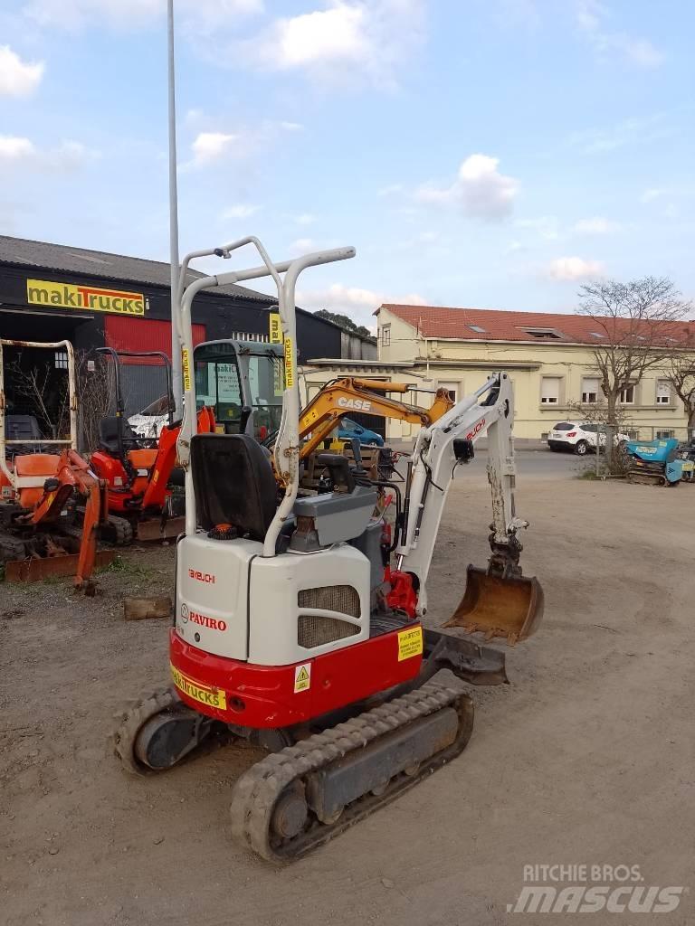 Takeuchi TB210R Mini Escavadoras <7t