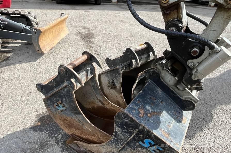 Takeuchi TB 216 Mini Escavadoras <7t