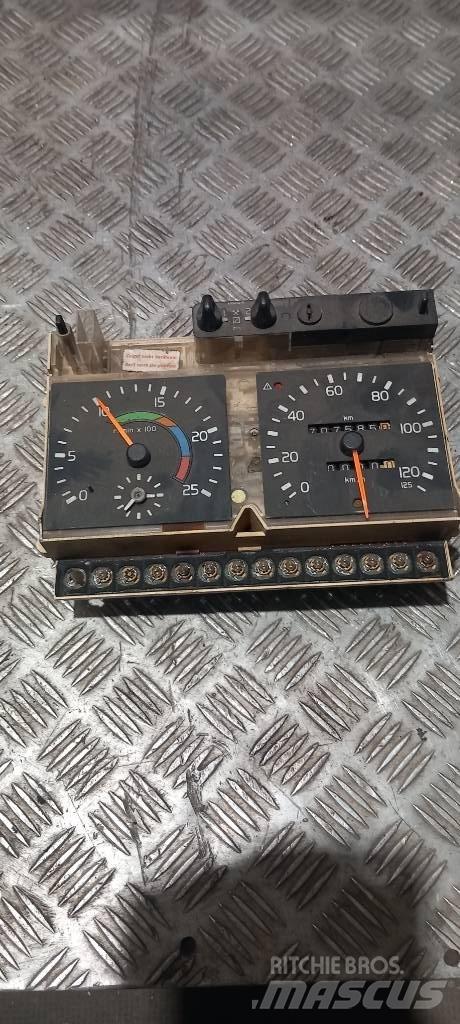 Volvo FH.    70361831 Cabines e interior